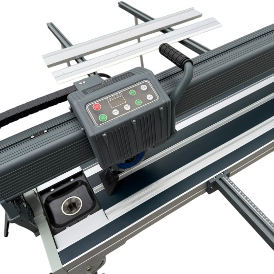 ΜΗΧΑΝΗ ΥΓΡΑΣ ΚΟΠΗΣ ΠΛΑΚΙΔΙΩΝ CYP D135 - 1600MM