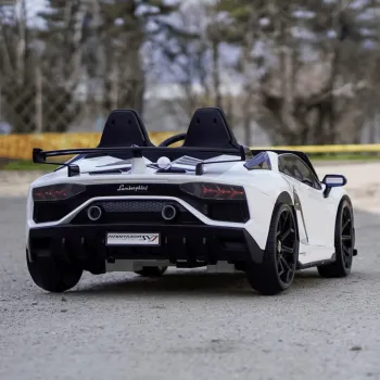 ΠΑΙΔΙΚΟ ΗΛΕΚΤΡΙΚΟ ΑΥΤΟΚΙΝΗΤΟ LAMBORGHINI AVENTADOR SVJ DRIFT 24V 500W ΜΕ ΤΗΛΕΚΑΤΕΥΘΥΝΣΗ