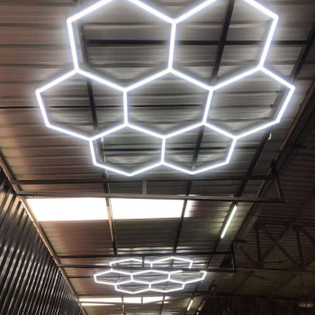 LED ΦΩΤΙΣΤΙΚΟ ΚΥΨΕΛΗΣ – 7 ΕΞΑΓΩΝΑ